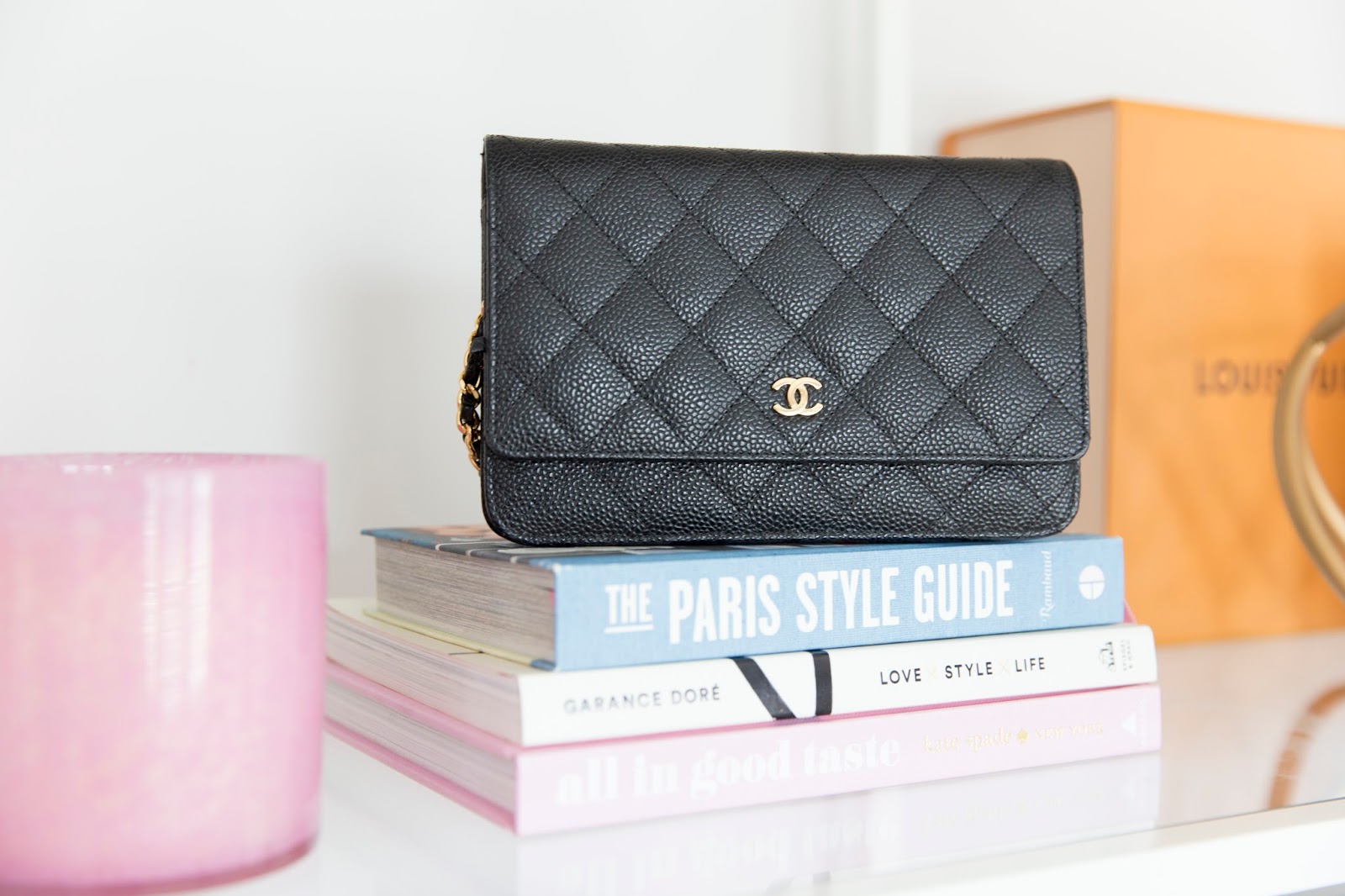 LV Eva Clutch Review & Chanel WOC (I LOVE SMALL BAGS.) 